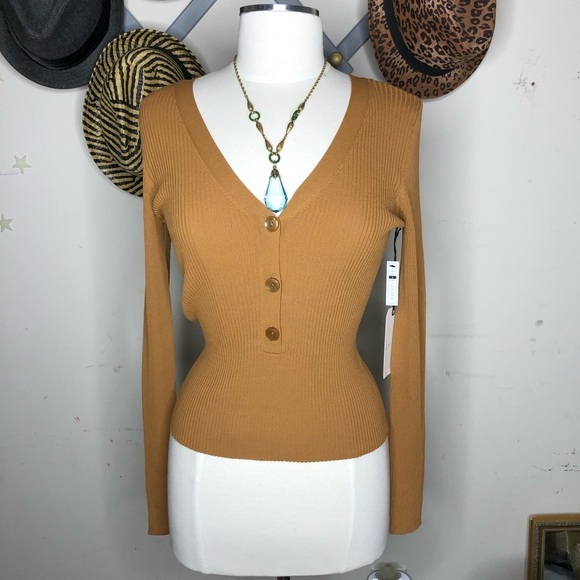 Leith ribbed 1/4 buttoned sweater - Picture 6 of 8